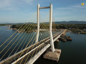 Kementerian PUPR Segera Tuntaskan Jembatan Teluk Kendari sebagai Ikon Baru dan Kebanggaan Warga Sulawesi Tenggara
