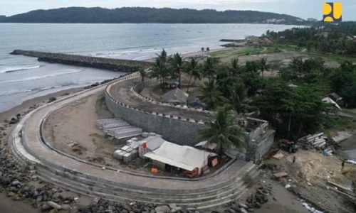 Kementerian PUPR Rampungkan Pembangunan Pengamanan Pantai Timur Pangandaran di Jawa Barat